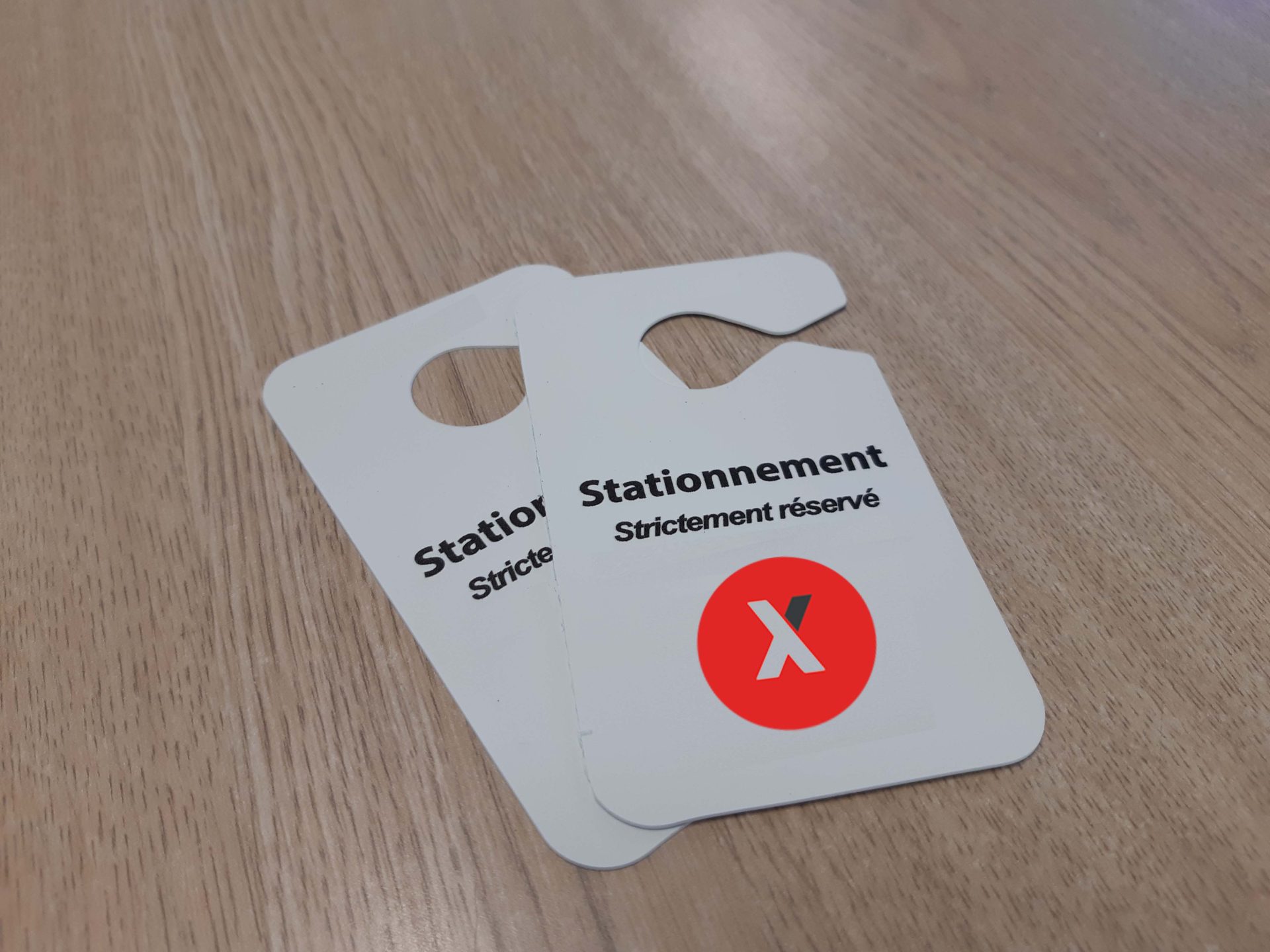 Impression_accroche_retroviseur_parking_vignette_montreal_laval_quebec